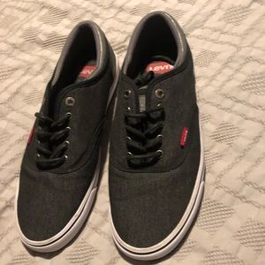 Men’s Levi’s shoes